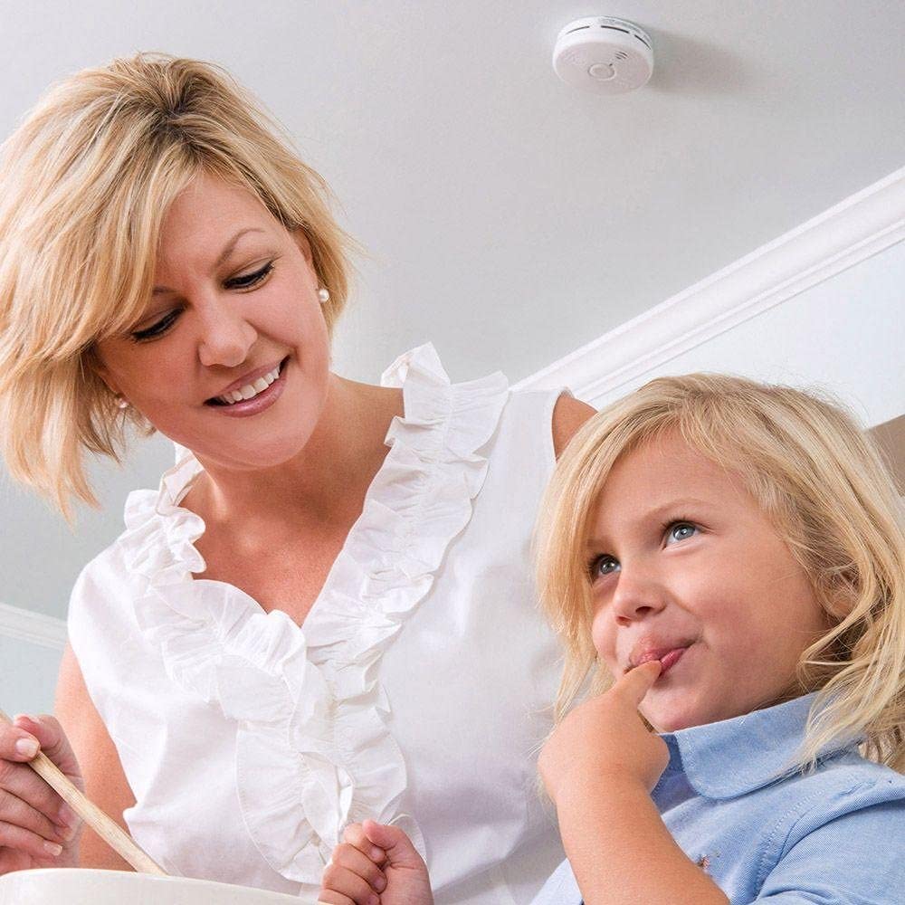 Smoke & Carbon Monoxide Alarm with Voice Warning Z269785