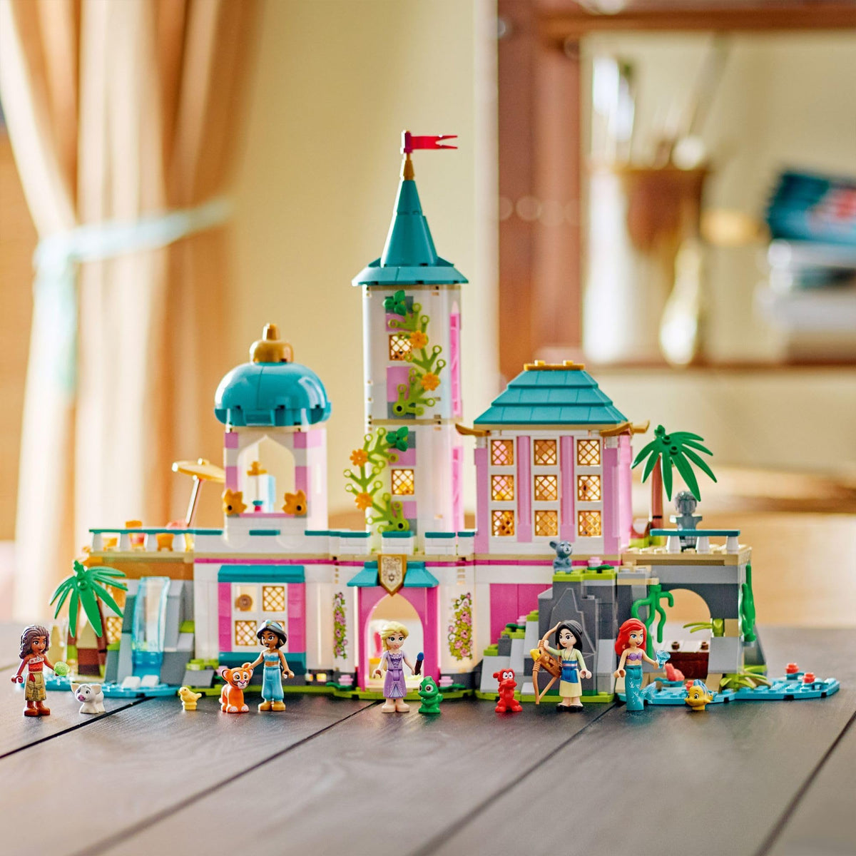 Disney Princess Castle & Royal Pets Building Set Q357362