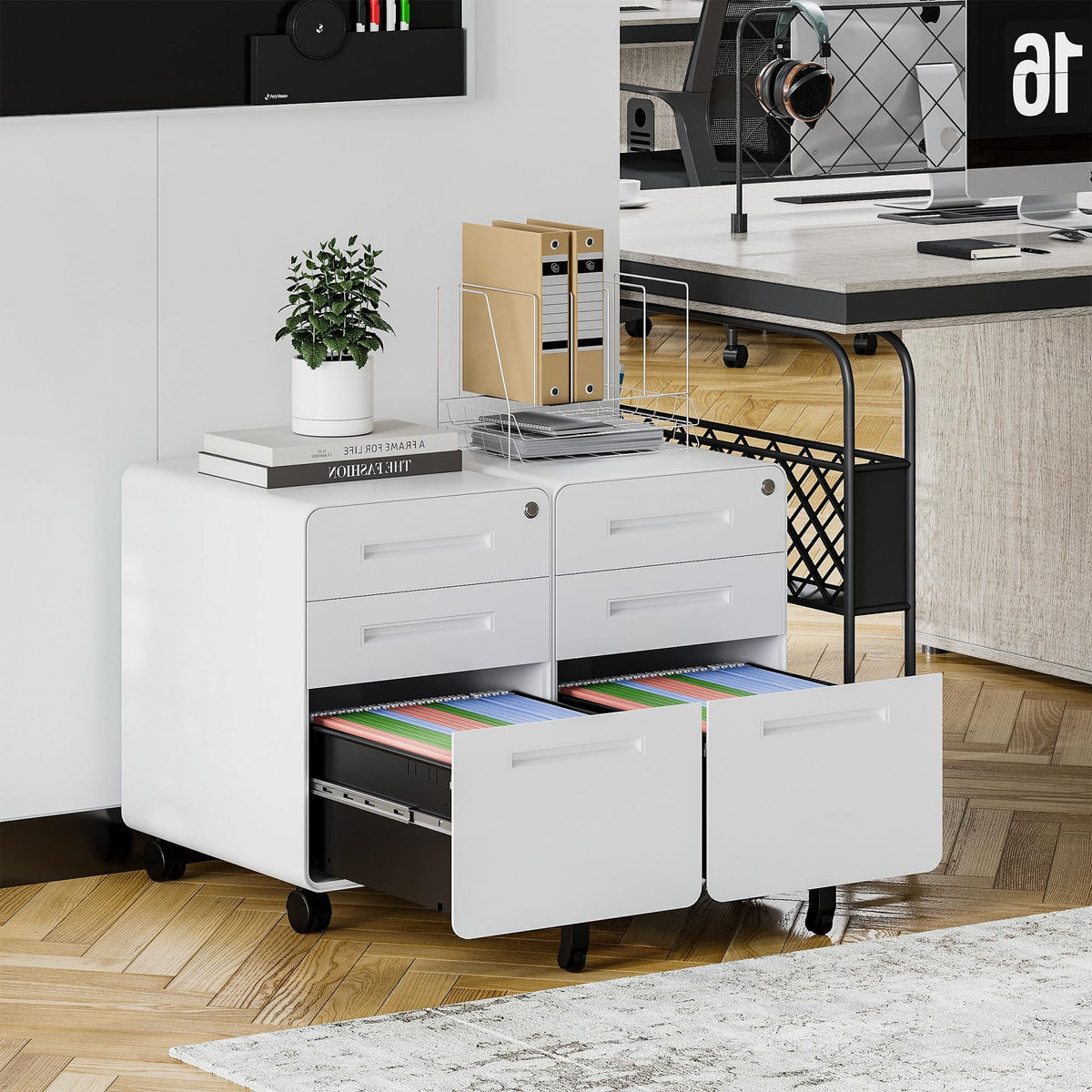 3 Drawer White Metal Filing Cabinet with Lock U467